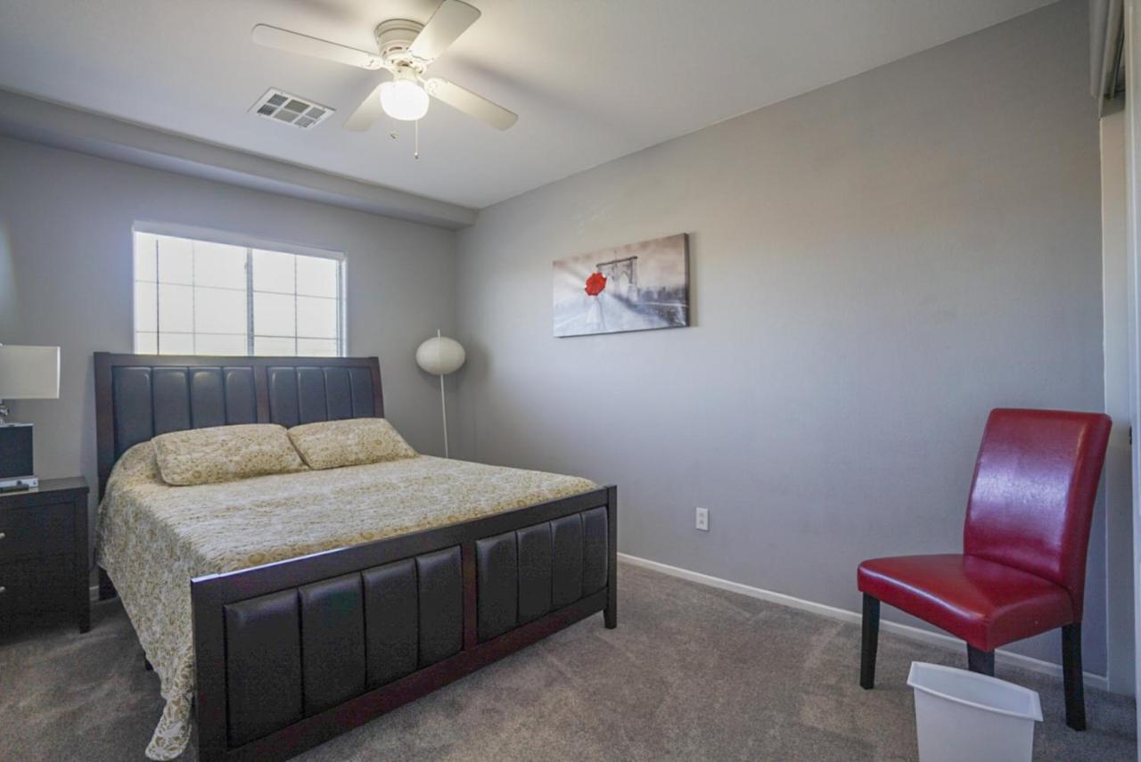 Ultra Modern Las Vegas Home 20Min From The Strip エクステリア 写真