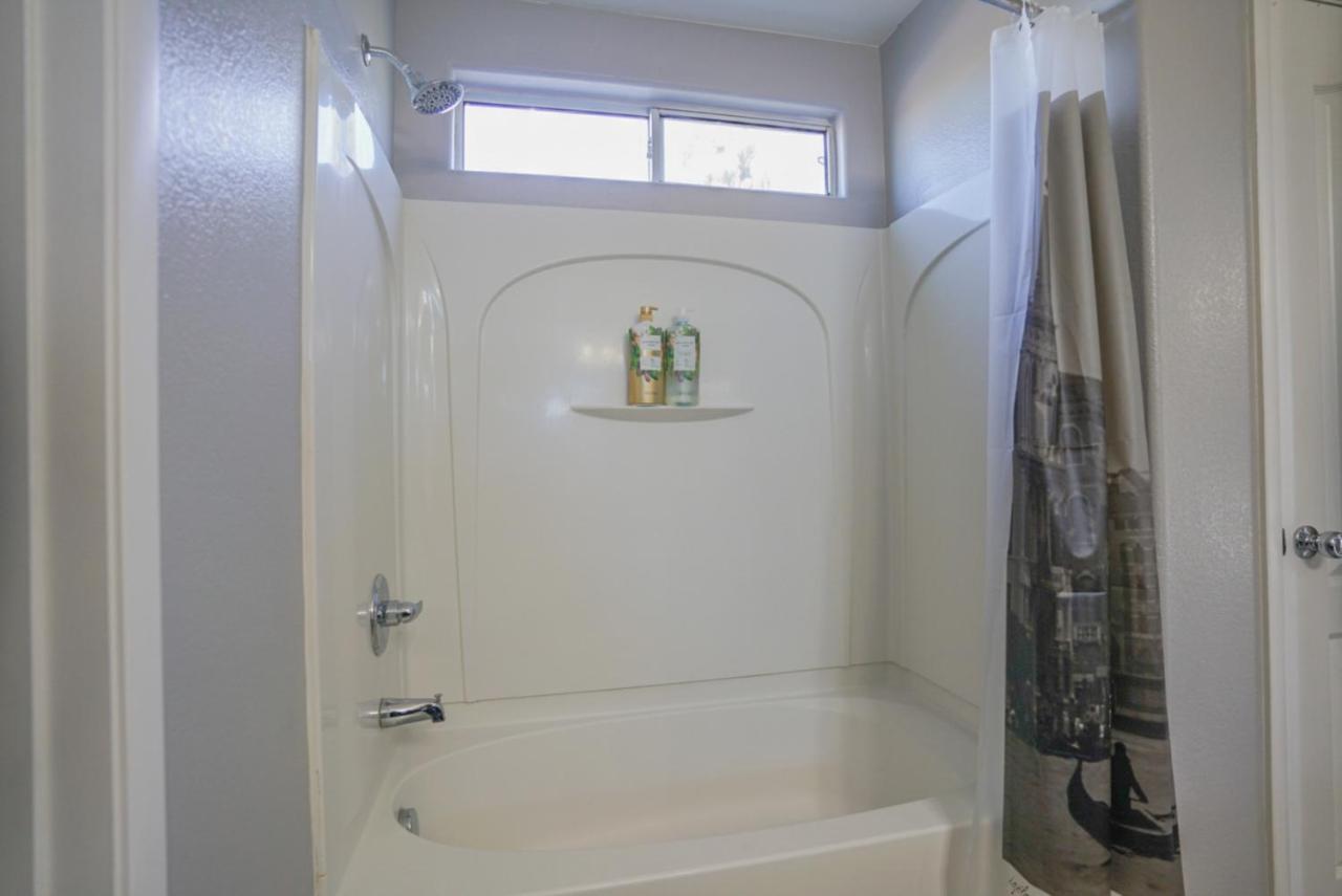 Ultra Modern Las Vegas Home 20Min From The Strip エクステリア 写真